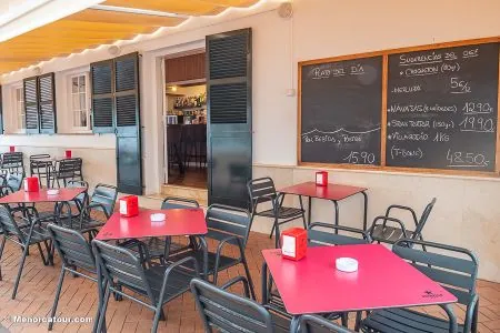 Bar LaKaña en Sant Lluís, Menorca